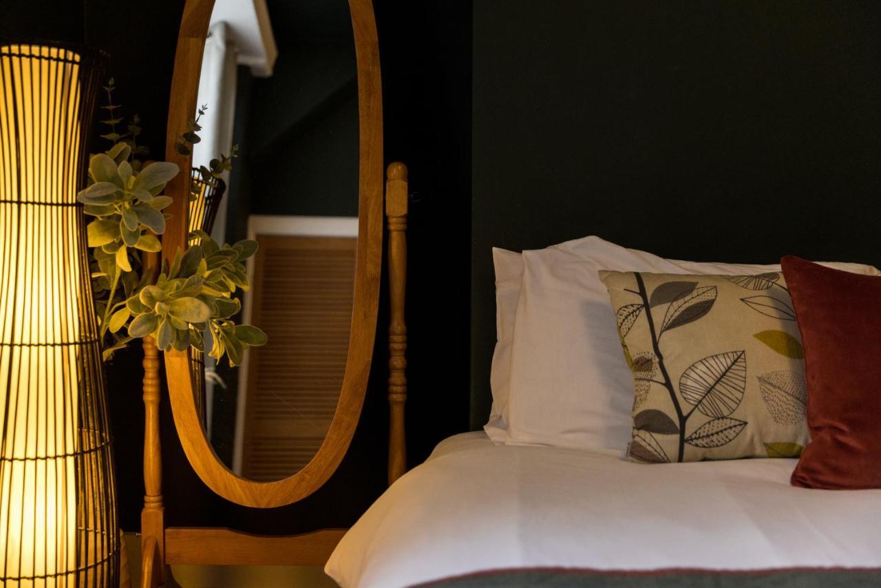 Joivy Contemporary With Free Parking Edimburgo